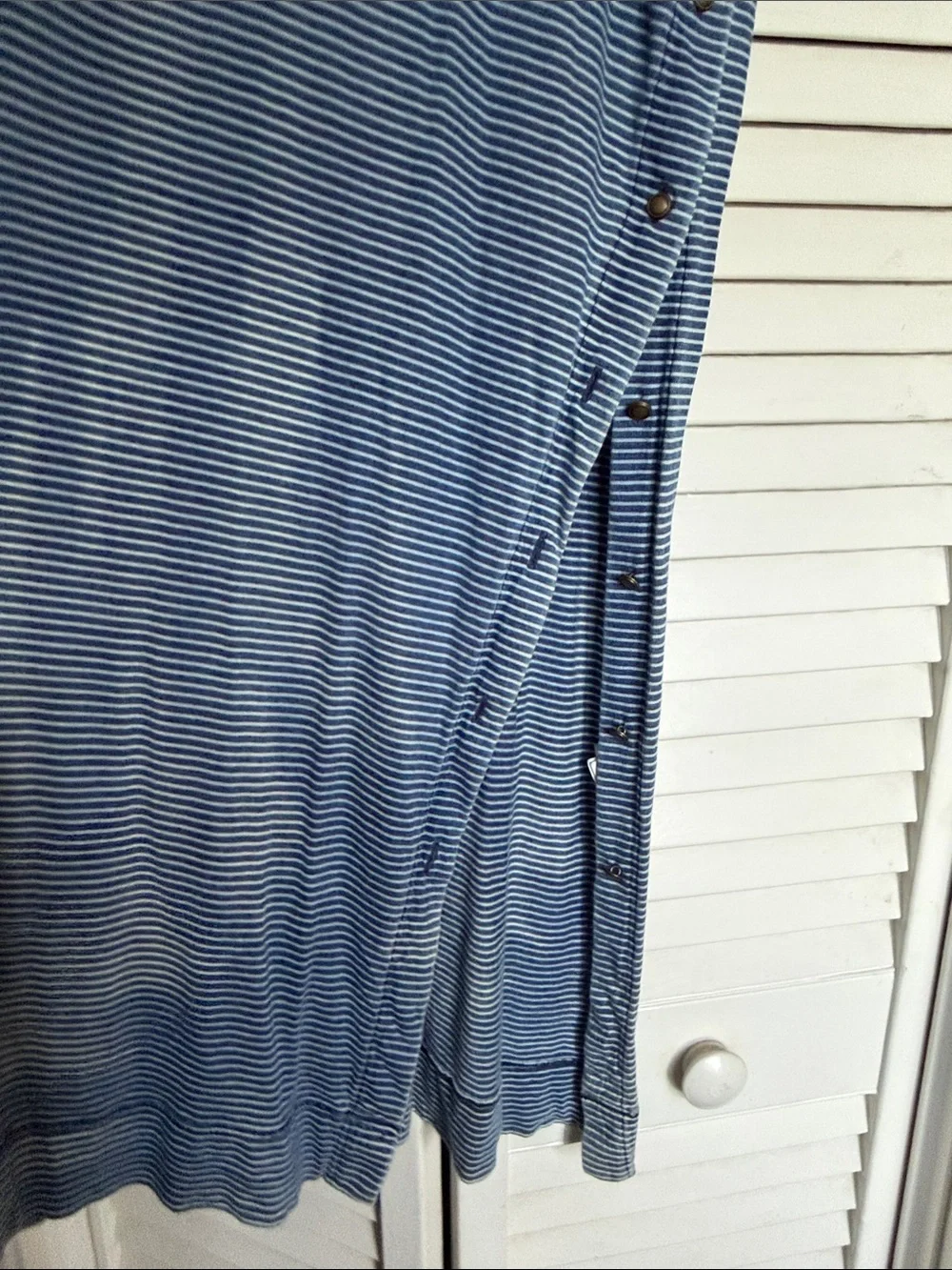 Lucky Brand Faded Blue Striped Sleeveless V-Neck Maxi Dress with Side Buttons - Picture 4 of 8